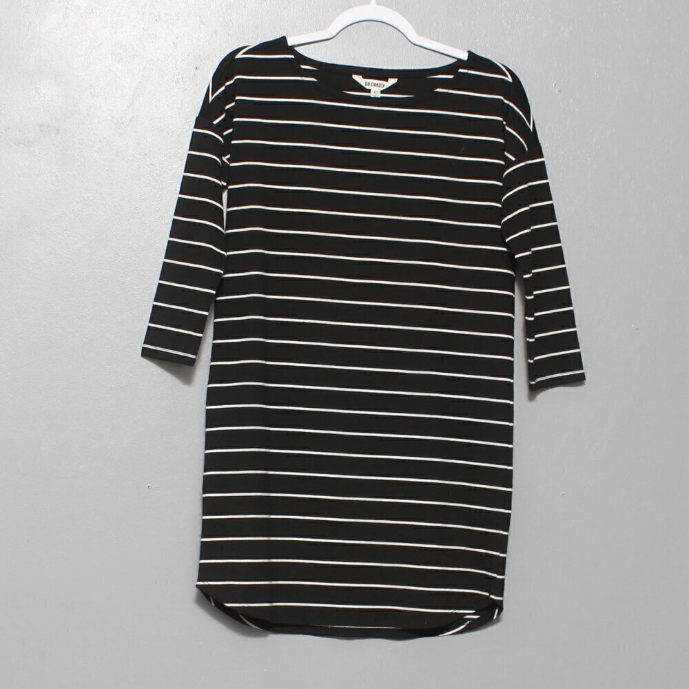 Bb Dakota black white stripe 3/4 sleeve dress